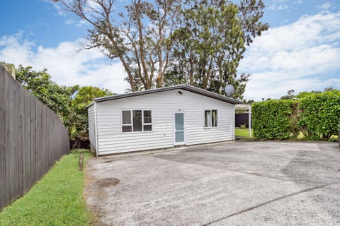 9 Flaunty Place, West Harbour, Auckland