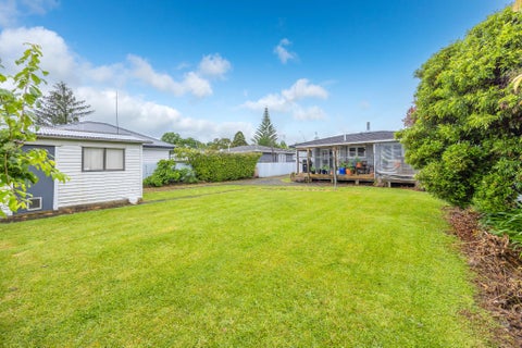 191 Clarkin Road, Fairfield, Hamilton