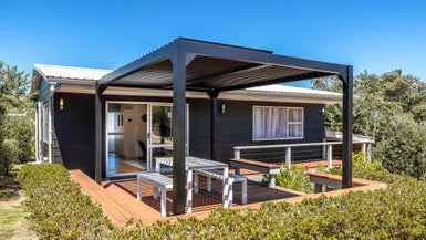 4 Hartley Avenue, Onetangi, Waiheke Island