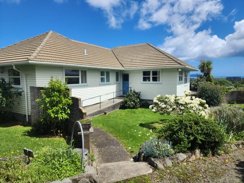 4 Kotare Street, Waikanae