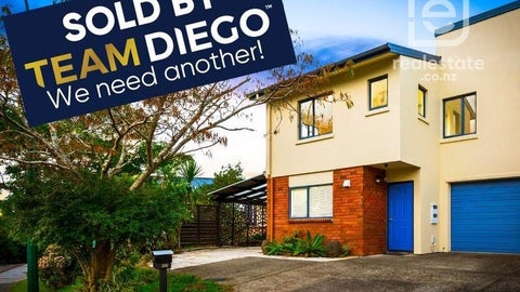 32 Marinich Drive South, Ranui, Auckland
