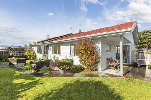 4/63 Main Road, Titahi Bay, Porirua