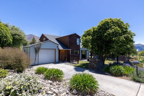 175 Stone Street, Wanaka