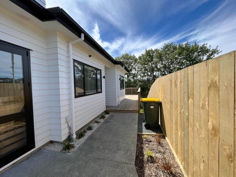 74 Arran Drive, Orewa, Orewa