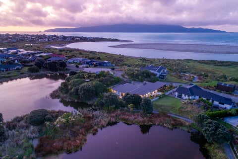 14 Takahe Drive, Paraparaumu Beach, Paraparaumu