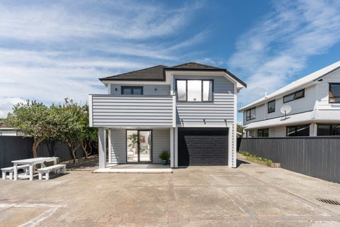 22A Stone Street, Miramar, Wellington