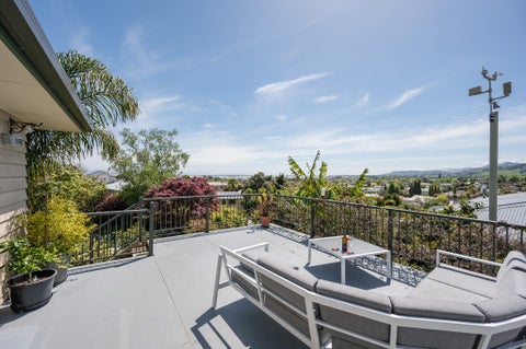 17 Warwick Street, Richmond