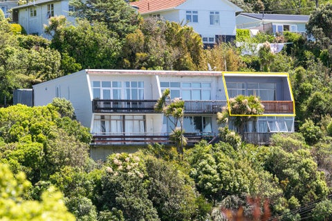 1/17 Wrights Hill Road, Karori, Wellington