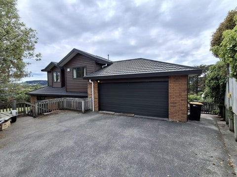 7 Ridley Green, Churton Park, Wellington