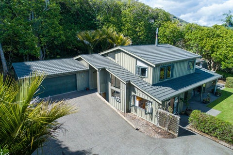101 Huia Street, Waikanae