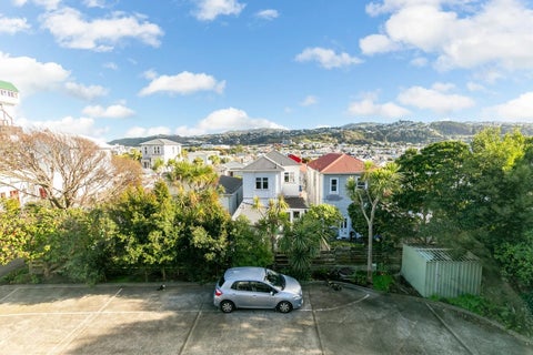 1/33 Hiropi Street, Newtown, Wellington