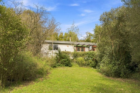 1600 Cust Road, Cust, Cust