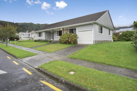 2 Tanekaha Street, Stokes Valley, Lower Hutt