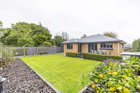 25 Montgomery Street, Feilding, Feilding