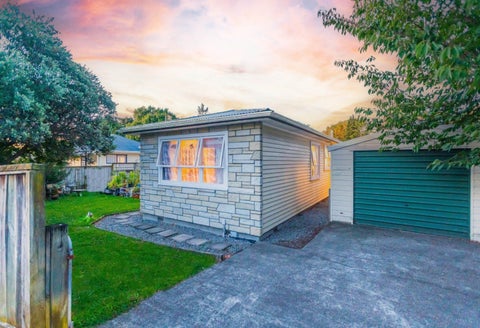 34 Marere Avenue, Paraparaumu