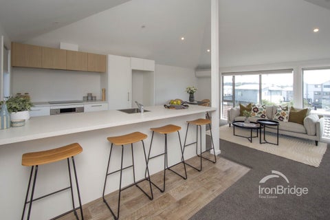 2/246 Marine Parade, New Brighton, Christchurch