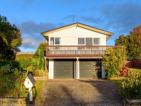 8 Browning Crescent, Owhata, Rotorua