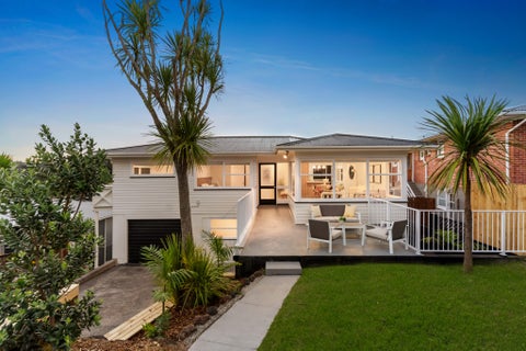 1/56 Elliott Avenue, Bayview, Auckland