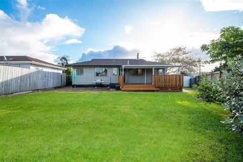 8 Forest Hill Road, Henderson, Auckland