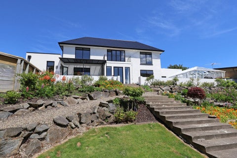 14 Albert Street, Gladstone, Invercargill