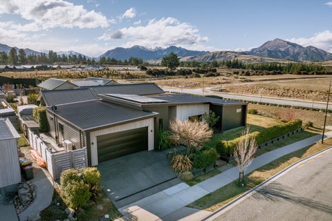 4 Pounamu Avenue, Albert Town, Wanaka