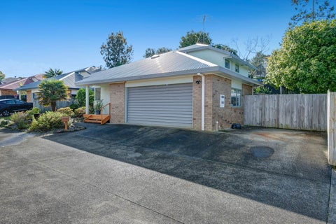 69 Donald Street, Stanmore Bay, Whangaparaoa