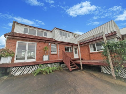 19 Balmain Road, Birkenhead, Auckland