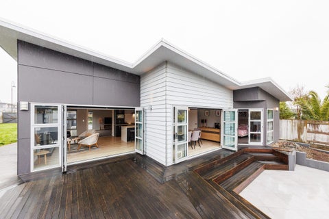 7 Galea Grove, Kelvin Grove, Palmerston North