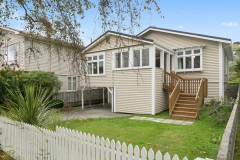 21 Burrows Avenue, Karori, Wellington