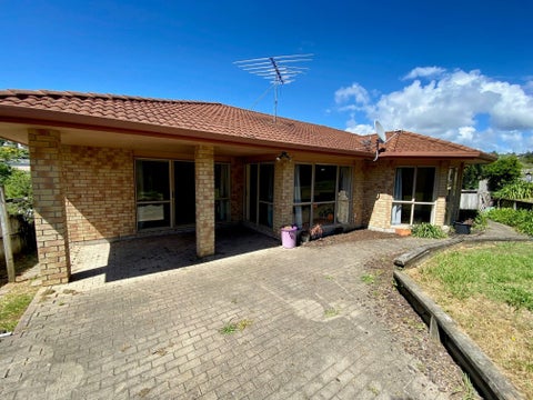 3 Devana Court, Torbay, Auckland
