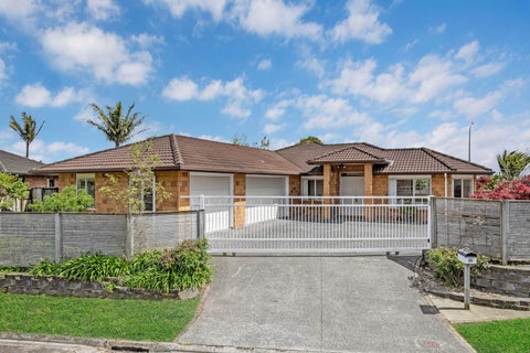 30 Summerland Drive, Henderson, Auckland