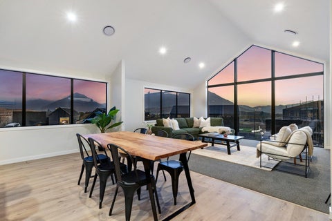 64 Spur Ridge Rise, Jacks Point, Queenstown