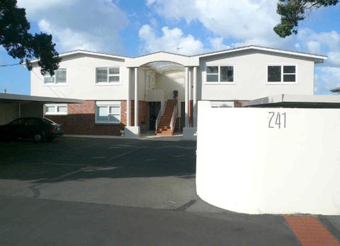 3/241 Hurstmere Road, Takapuna, Auckland