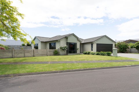 1 Corfe Castle Lane, Levin, Levin