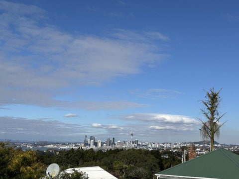 11/219 Onewa Road, Birkenhead, Auckland