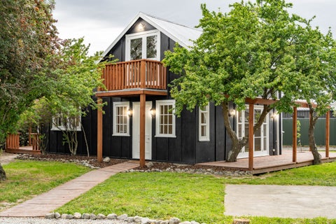 16 Strasbourge Street, Martinborough, Martinborough