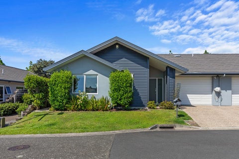 45 Bridgewater Way, Pyes Pa, Tauranga