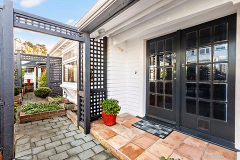 2 Bruce Avenue, Brooklyn, Wellington