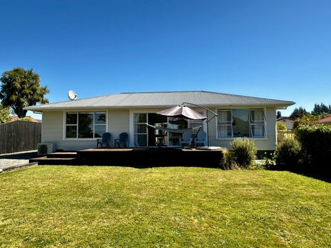 16 Cromer Street, Kaikoura