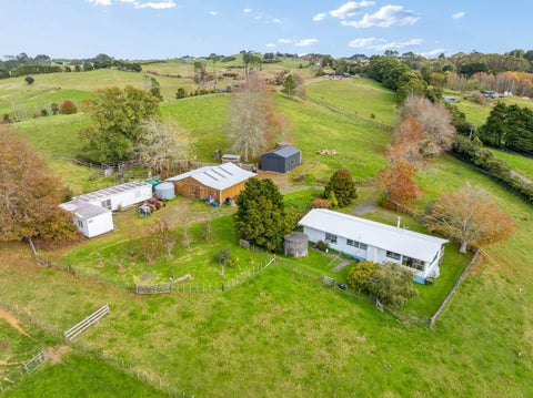 1984 Hunua Road, Papakura