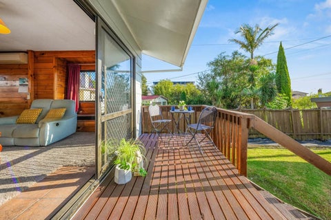 13A Ward Crescent, Te Atatu Peninsula, Auckland