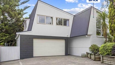 101 Stapleford Crescent, Browns Bay, Auckland