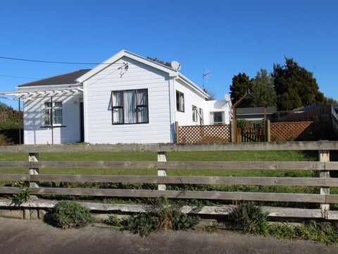 23 Huia Street, Pahiatua, Pahiatua