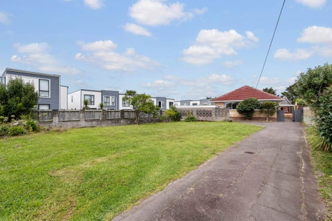 186 Rangatira Road, Beach Haven, Auckland