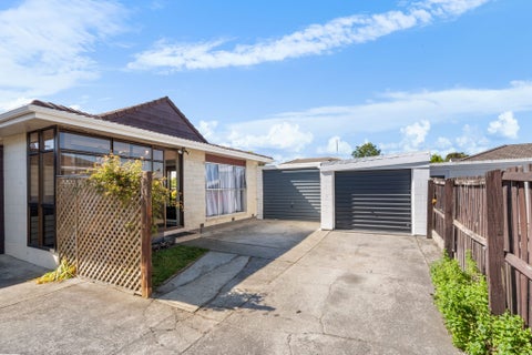 2/28 Prestons Road, Redwood, Christchurch