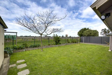 17 Mcnaughton Place, Onekawa, Napier