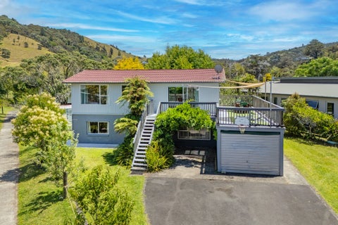 11 Parkland Place, Whitianga, Whitianga