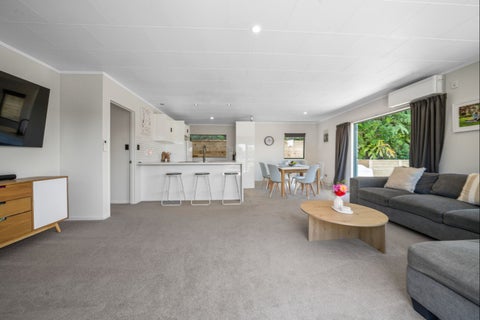 89B Poplar Grove, Whalers Gate, New Plymouth