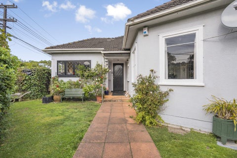 1/136 Kings Crescent, Hutt Central, Lower Hutt