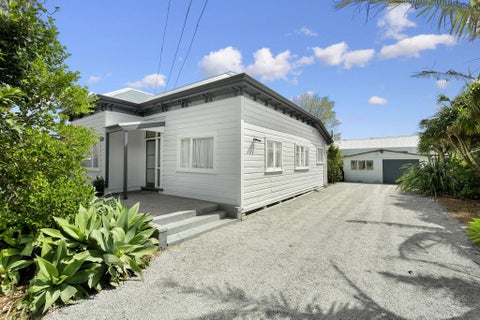 6 Duke Street, Tamarau, Gisborne